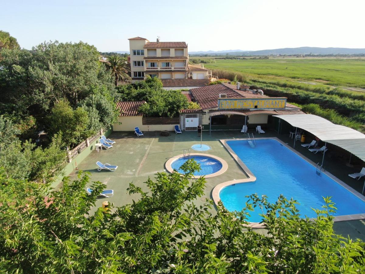 Hotel Riomar Sant Marti d'Empuries Exterior foto