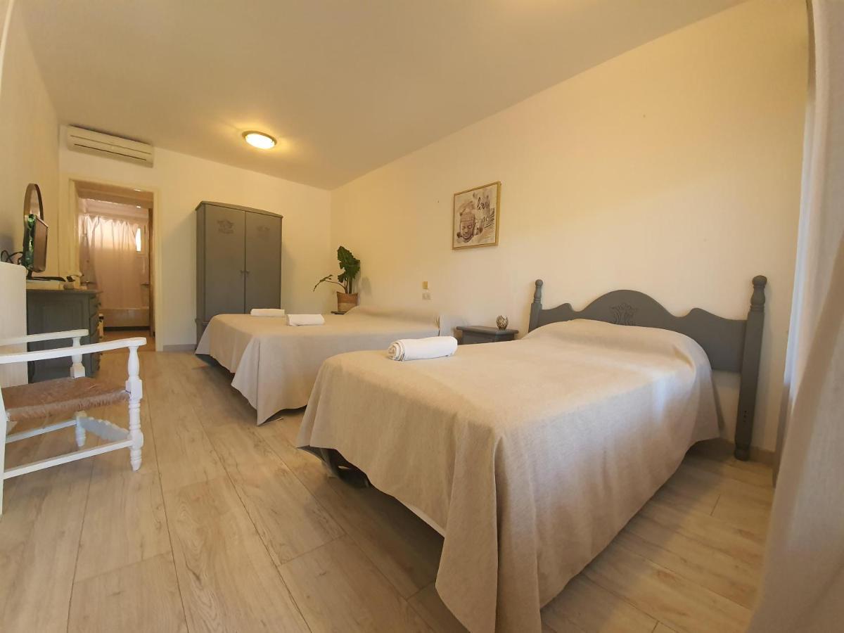 Hotel Riomar Sant Marti d'Empuries Exterior foto