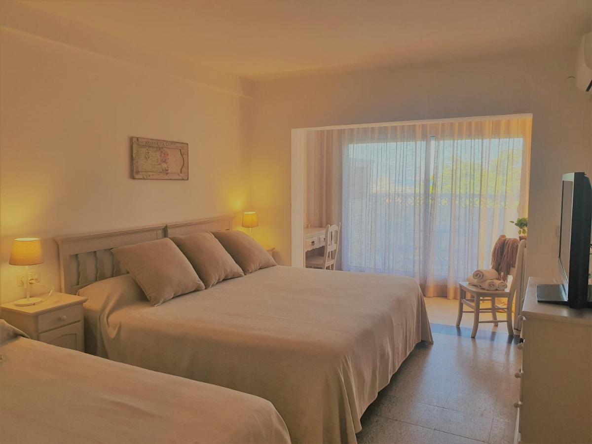 Hotel Riomar Sant Marti d'Empuries Exterior foto